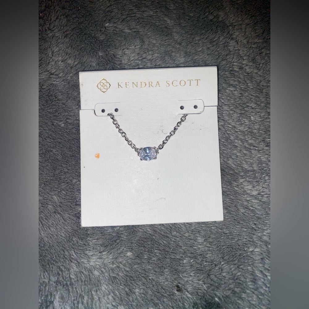 BNWT Kendra Scott  Cailin White Crystal & Silver Necklace $65